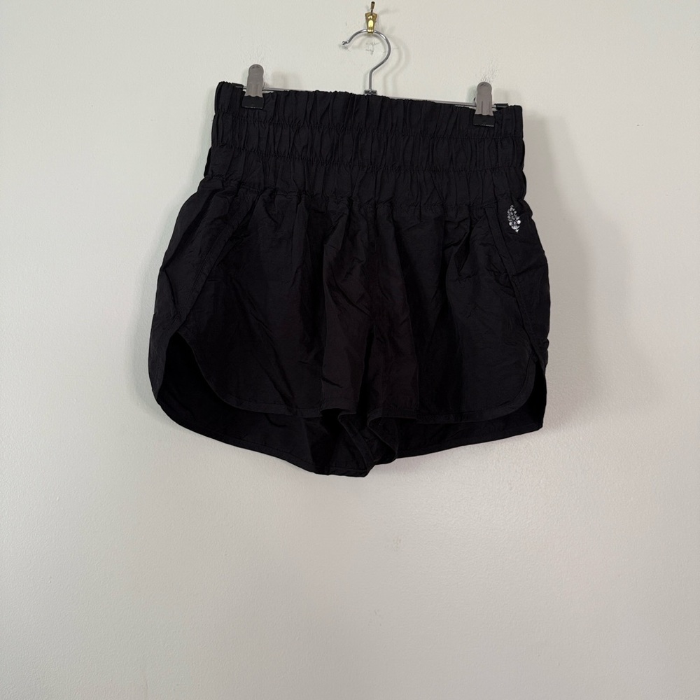 Free People movement the way home shorts black - Picture 6 of 7